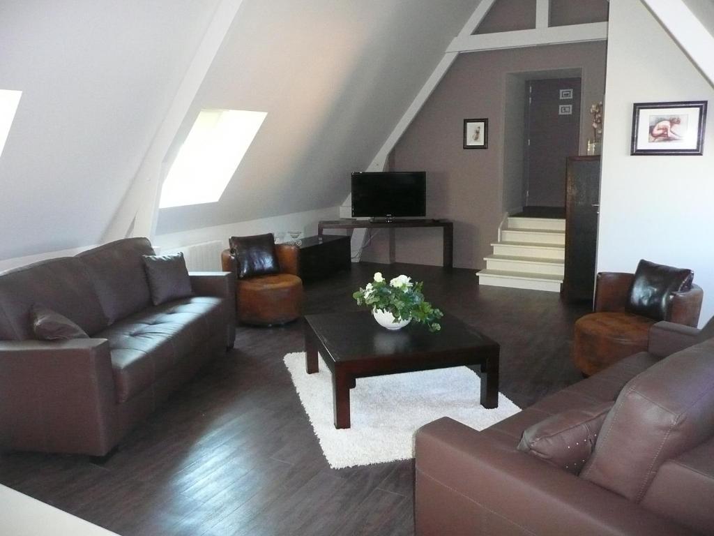 Hotel Le Saint Aubin Chevillé Rom bilde