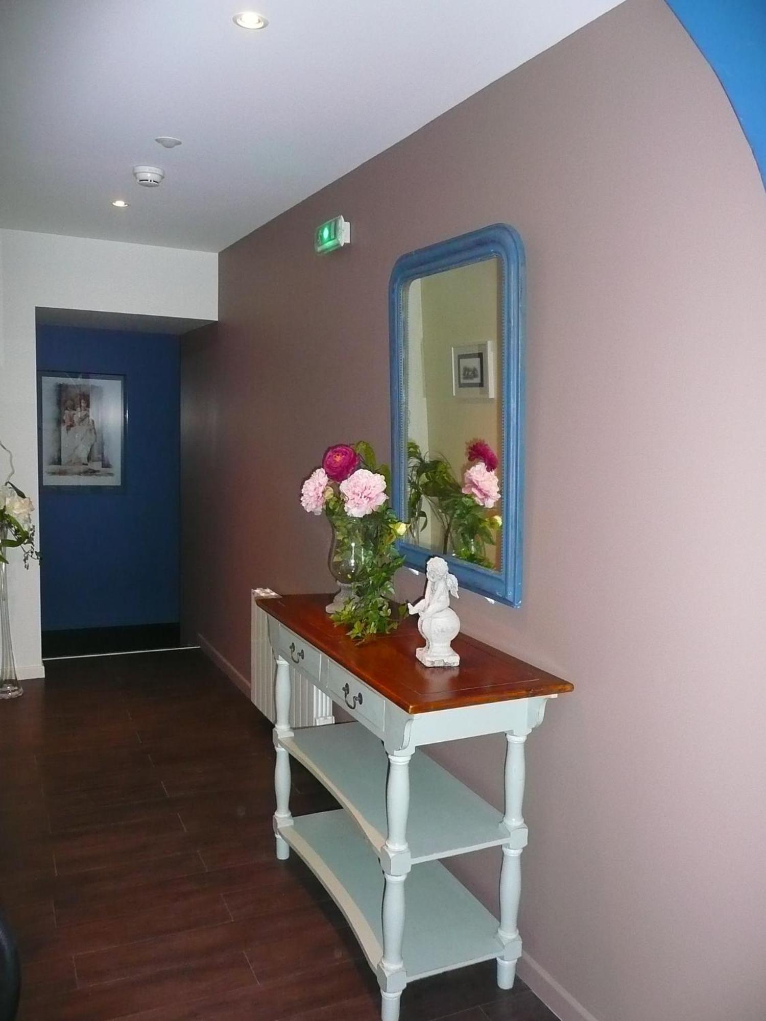 Hotel Le Saint Aubin Chevillé Eksteriør bilde